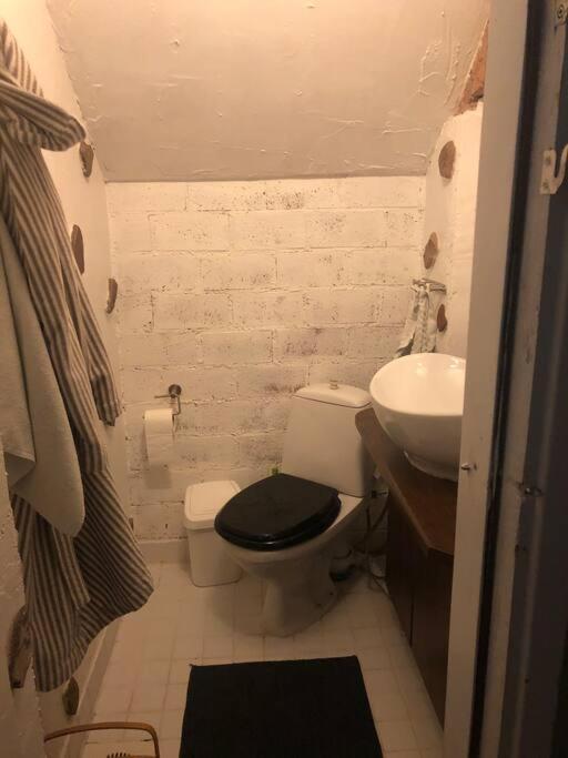 A Lovely Apartment Near Railway Station And Arena. تامبير المظهر الخارجي الصورة